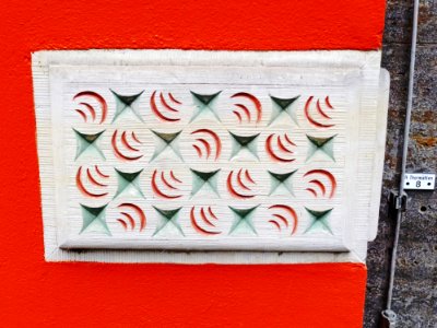 Patterns on the Brick