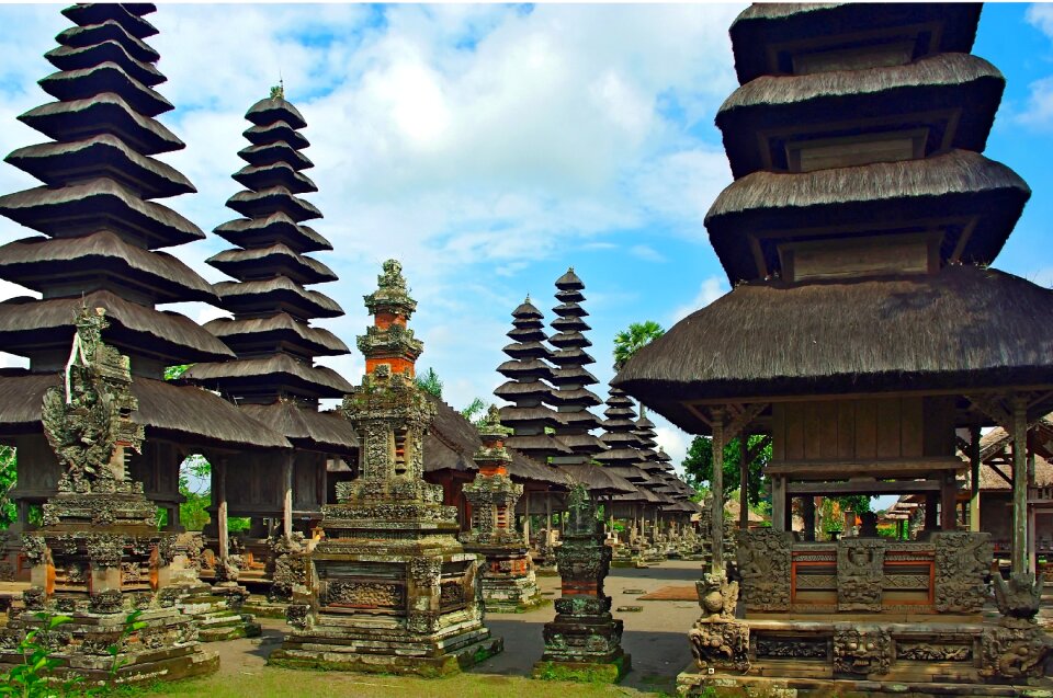 Mengwi taman temple ayun constructions