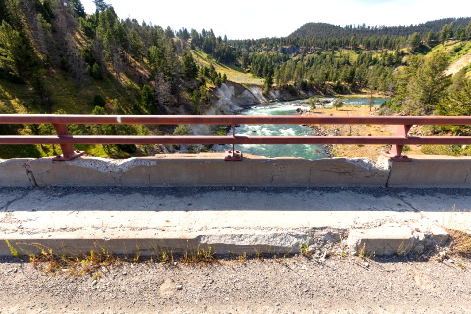 Yellowstone River Bridge conditions (4)