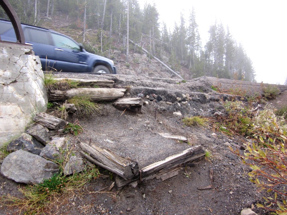 Lewis River Bridge - Exposed reinforcing bars