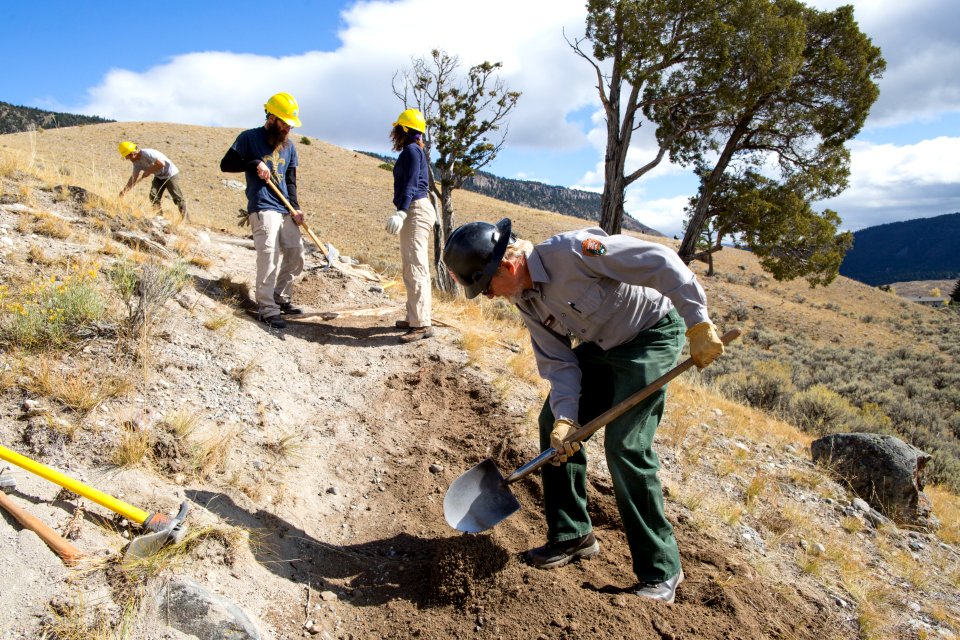 Volunteer crews working on Public Lands Day in Yellowstone