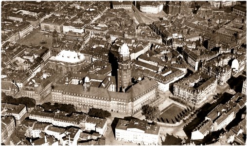 Dresden 1943 - der oestliche Stadtkern der Altstadt photo