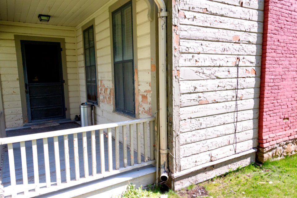 Poor condition of Fort Yellowstone buildings: historic employee housing (4)