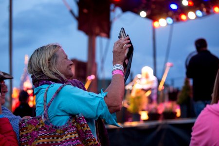 Capturing the moment at An Evening at the Arch photo