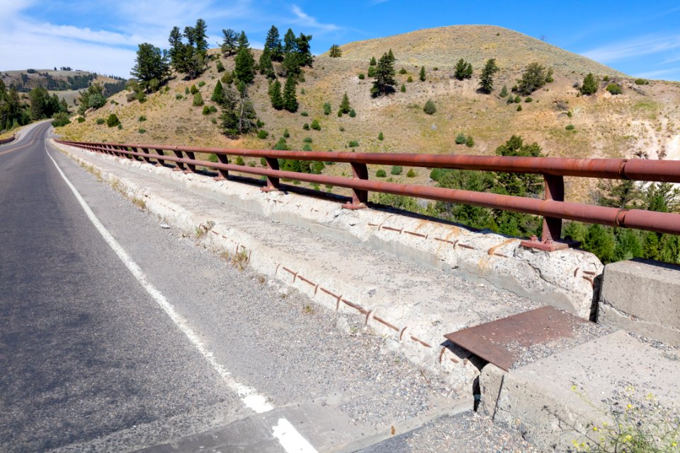 Yellowstone River Bridge conditions (2)