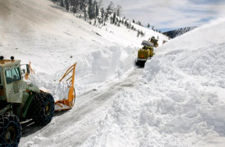 Opening Sylvan Pass (image #8973)