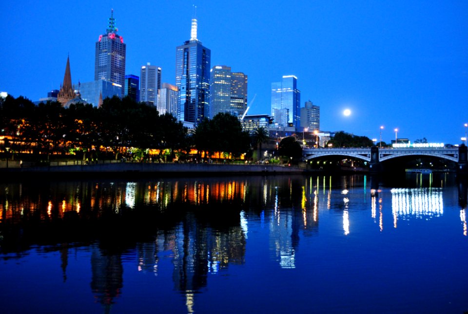 Melbourne skyline with full moon rising