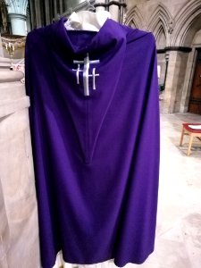 19 COPE WITH DEACONS STOLE reverse