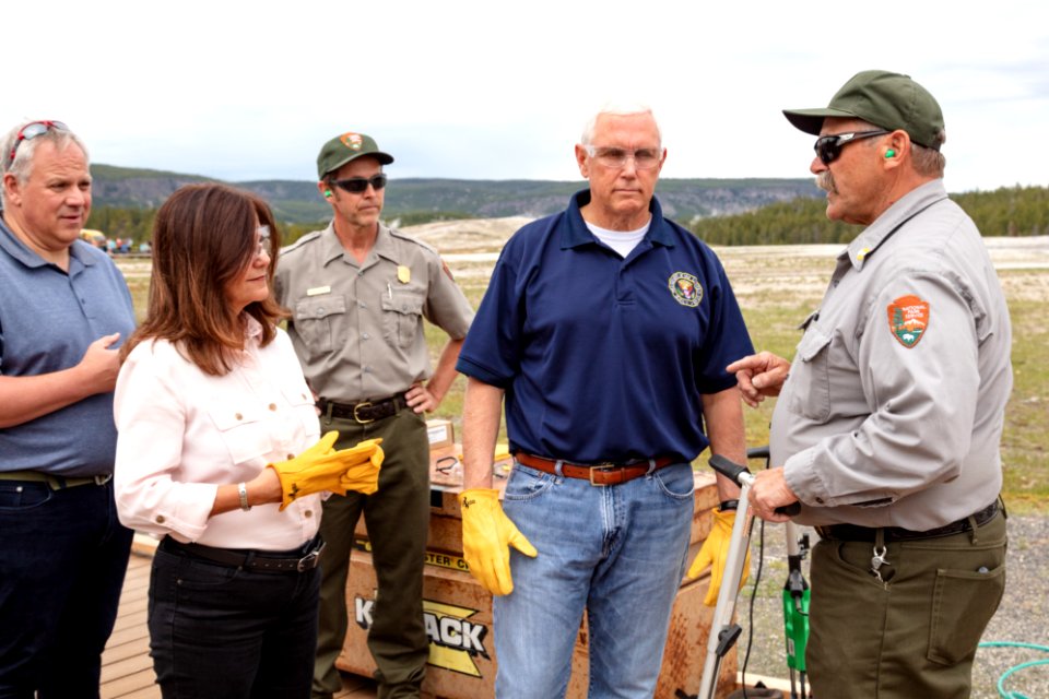 Boardwalk supervisor gives a safety talk to Vice President Mike Pence and Second Lady