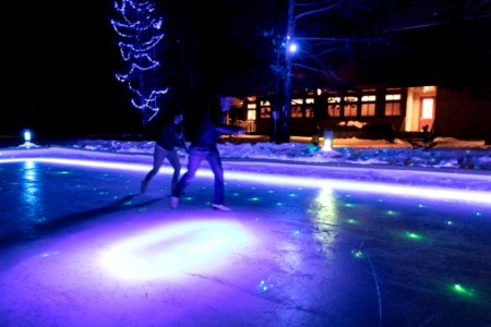 Ice skating at Snow Lodge (2)