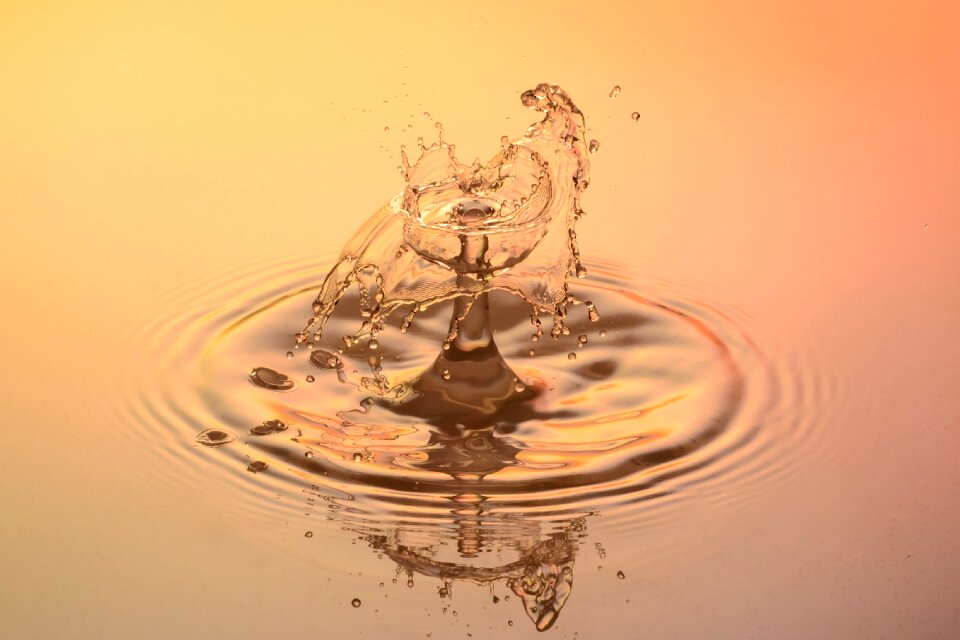 Water feature orange spray