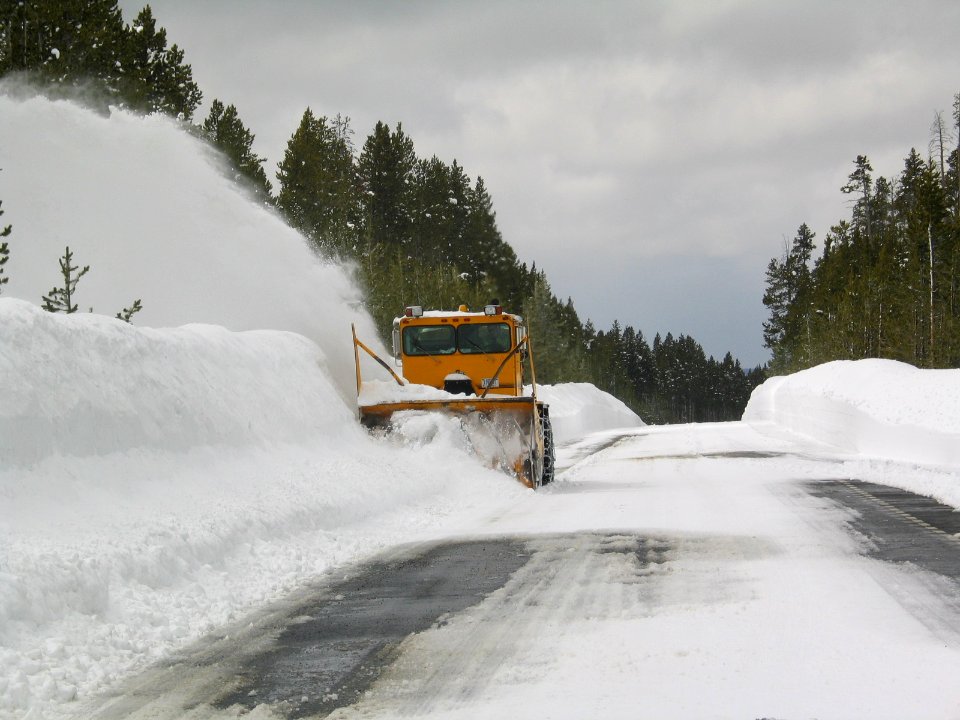 Widening the road Lake to Grant