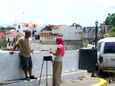 people prepare lunch