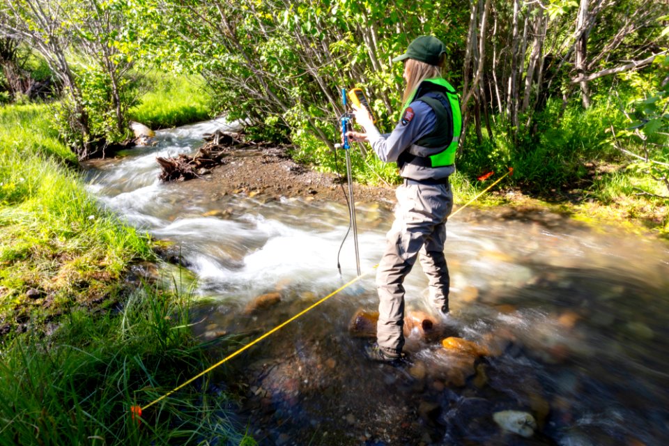 Park hydrologist, Erin White, taking high-precision water velocity measurements in Reese Creek (3)