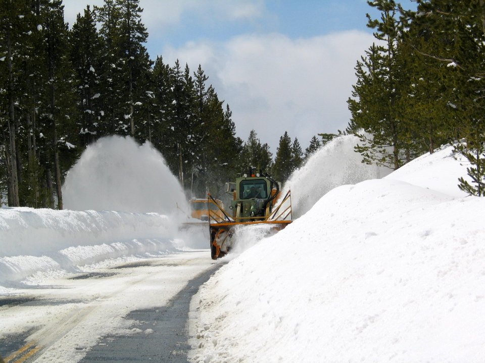 Widening the road Lake to Grant (2)