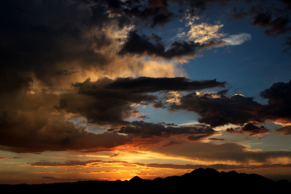 VIEW FROM THE HOUSE - 0022
