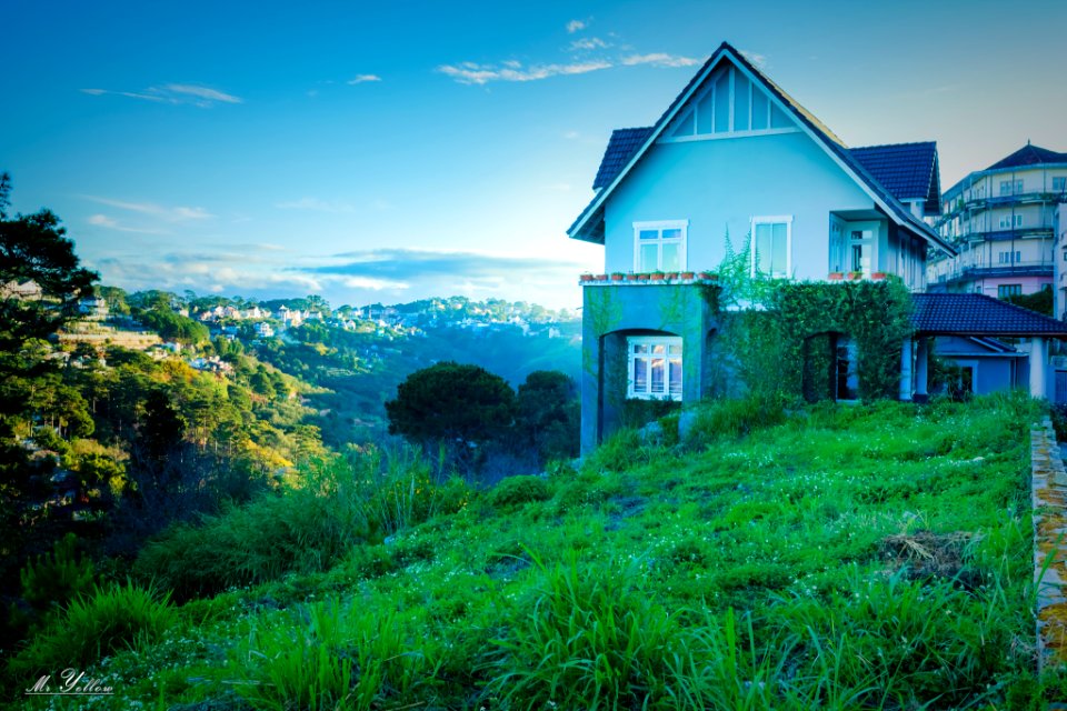 Dalat Sunrise