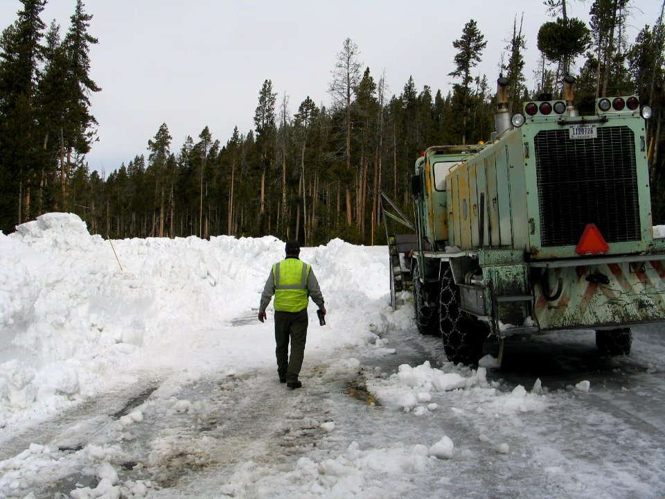 Plowing Craig Pass (16)