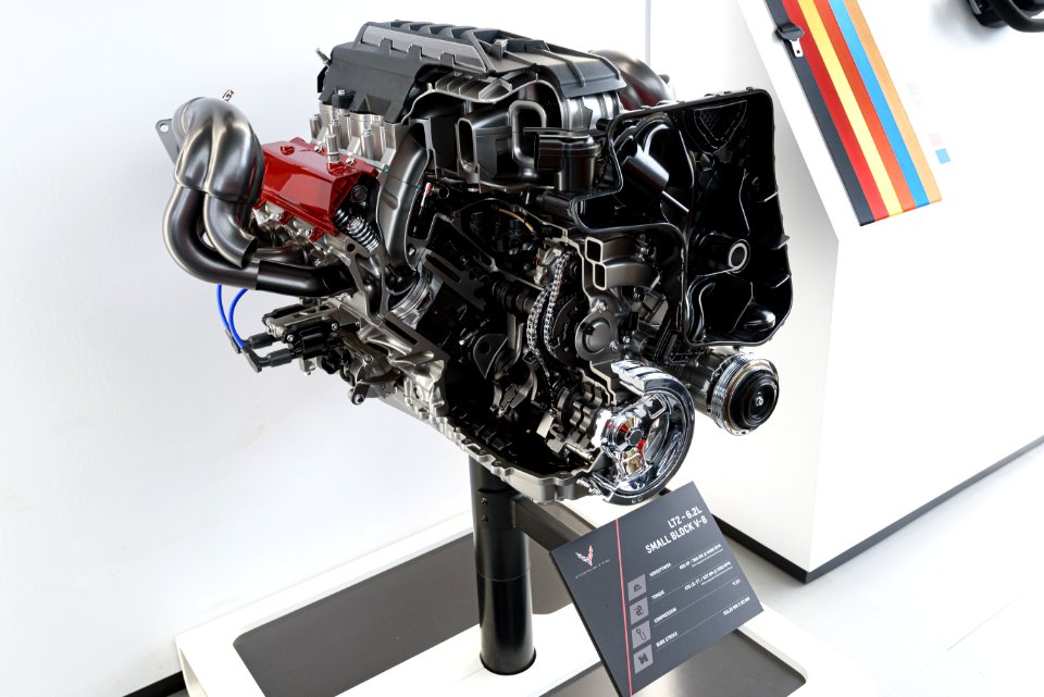 2020 Corvette LT2 Engine