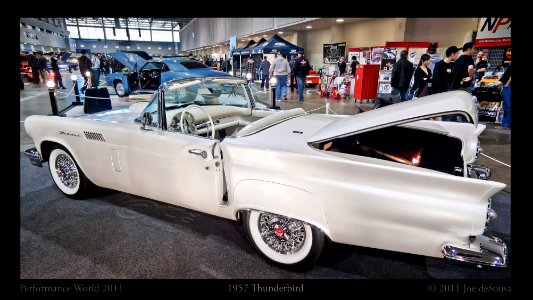 1957 Ford Thunderbird photo