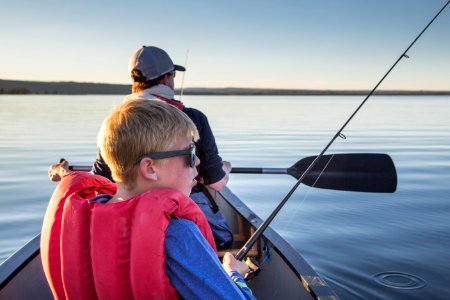 Sunset cruise on Lewis Lake
