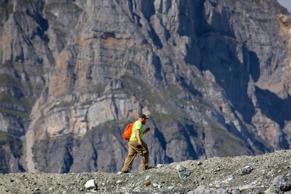 Hiking along the Kennicott Glacier