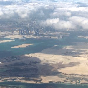 In volo su Emirati Arabi