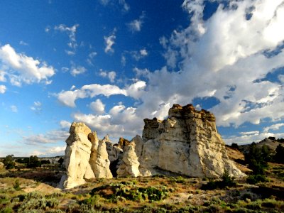 CASTLE GARDEN ROCK ART SITE (7-15-2019) fremont co, wy, PHOTOSHOP WATERCOLOR (1)