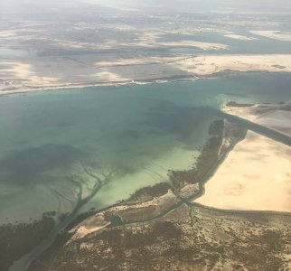 In volo su Emirati Arabi