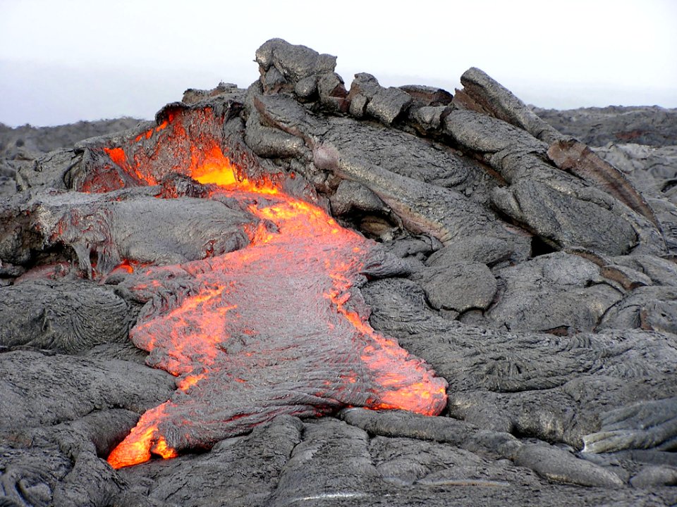 Lava and basalt at Hawaii Volcanoes National Park (2004, Chain of Craters Road) (photograph: Scot Nelson)