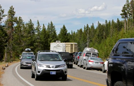 Traffic on road at Midway Geyser Basin 5862
