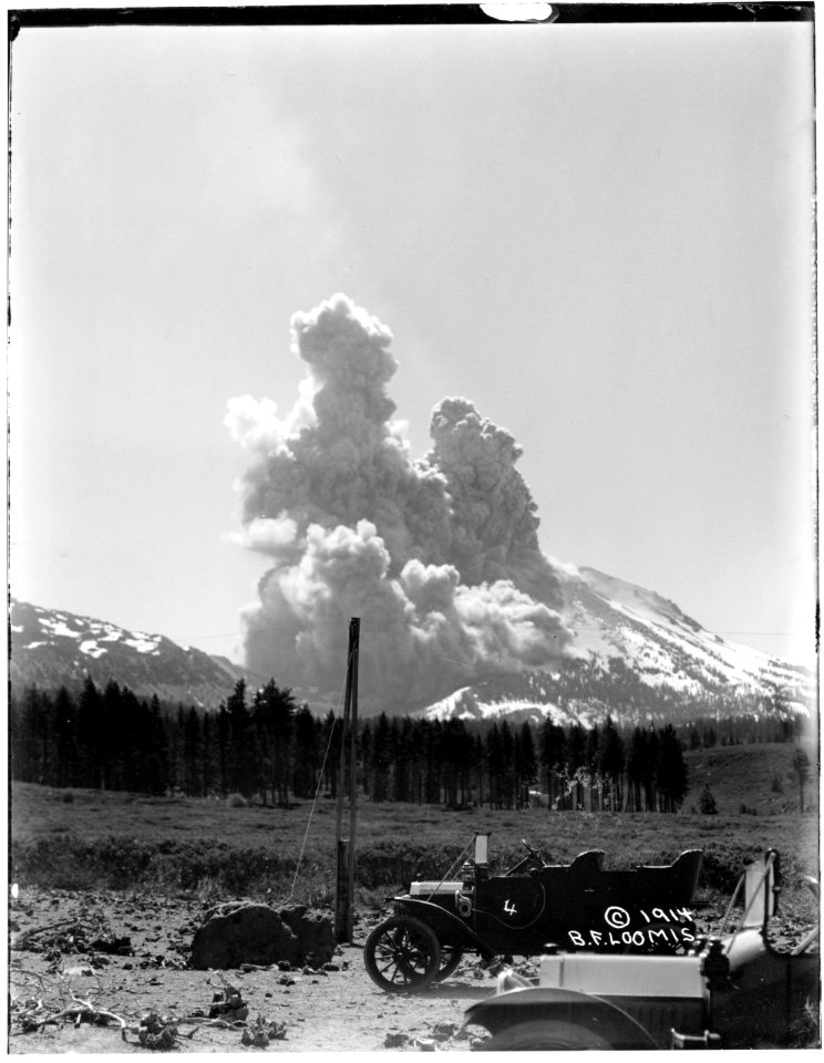 Lassen Peak Eruption #4