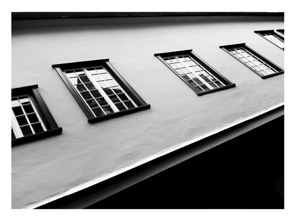Facade squares frame