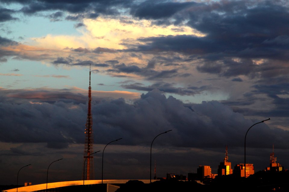 nossa-braslia---fim-de-tarde 33056567584 o