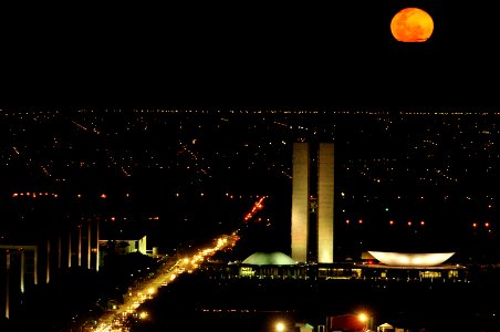 nossa-braslia---lua-cheia 18248451108 o