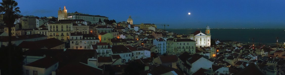 Lisboa Alfama photo