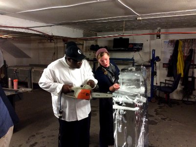 Ice carving