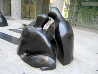 Marcela Romagnoli, conjunto escultórico ‘Unidos’, (‘United’)