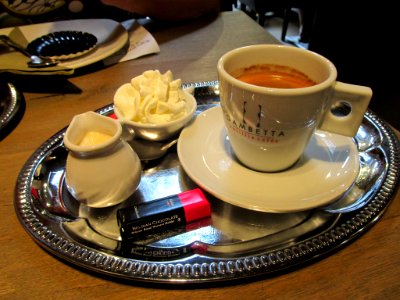 Dumont Patisserie - Rue de Marchovelette(NR) 21, 5000 Namur