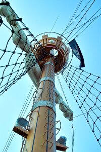 Mast pirate ship pirate flag