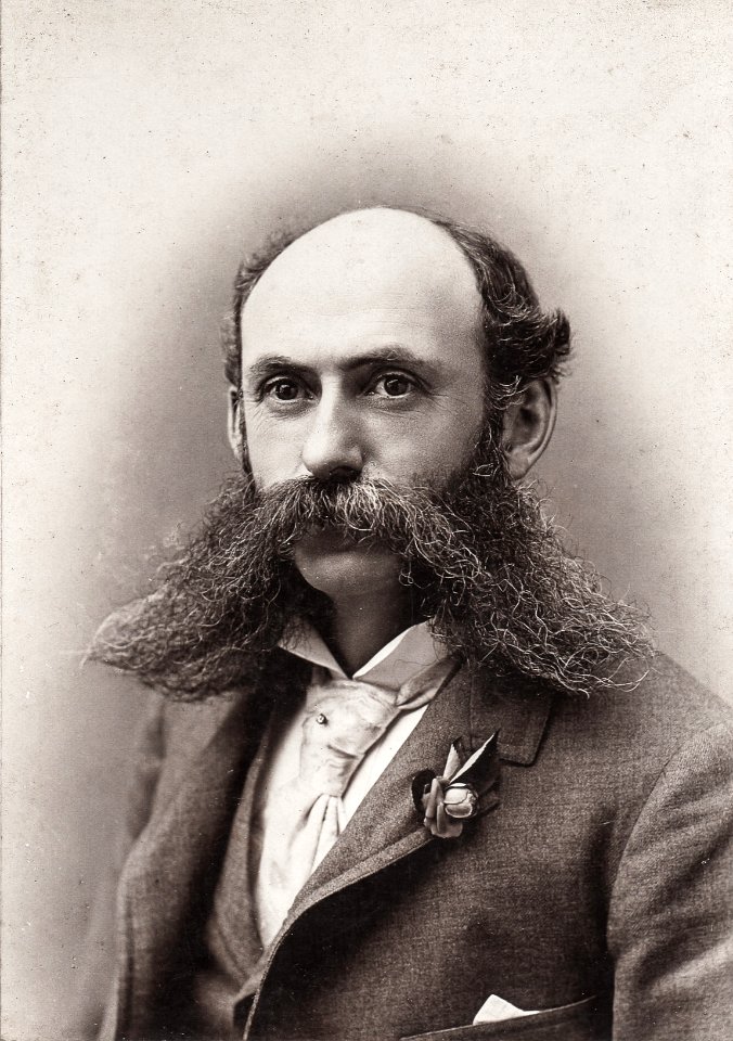 Helluvamustache