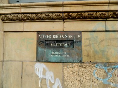 Bird's Custard