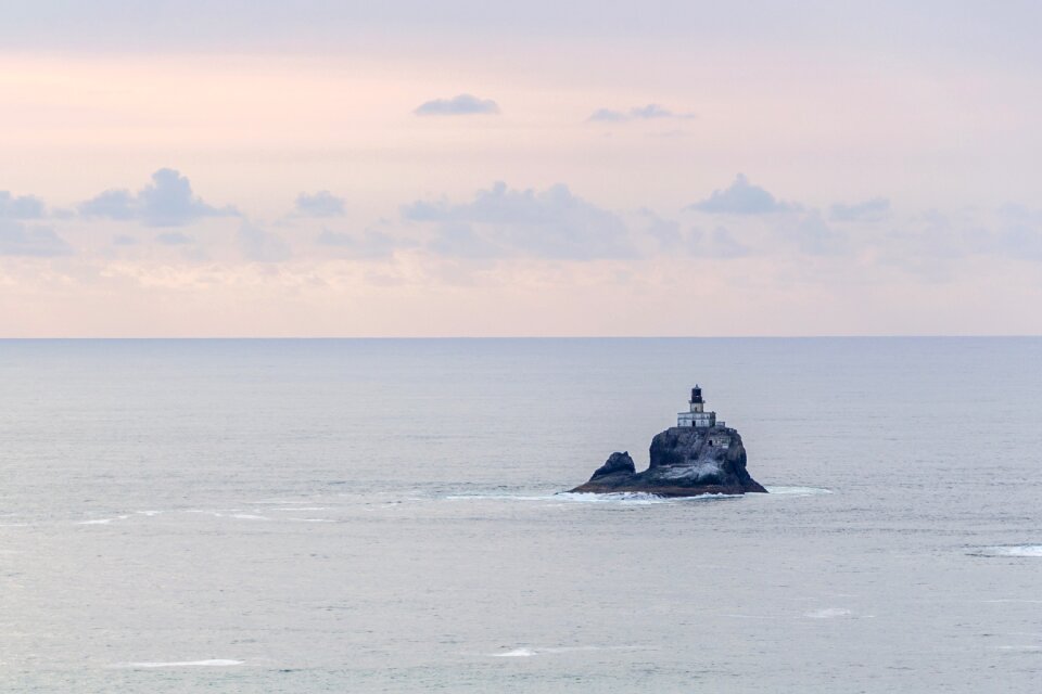 Island isolation rock