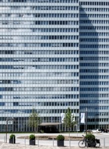 005  Dreischeibenhaus(Thyssen-Hochhaus),Dusseldorf, Germany,built between 1955-60. Architect Helmut Hentrich, Hubert Petschnigg Fritz Eller, Erich Moser, Robert Walter