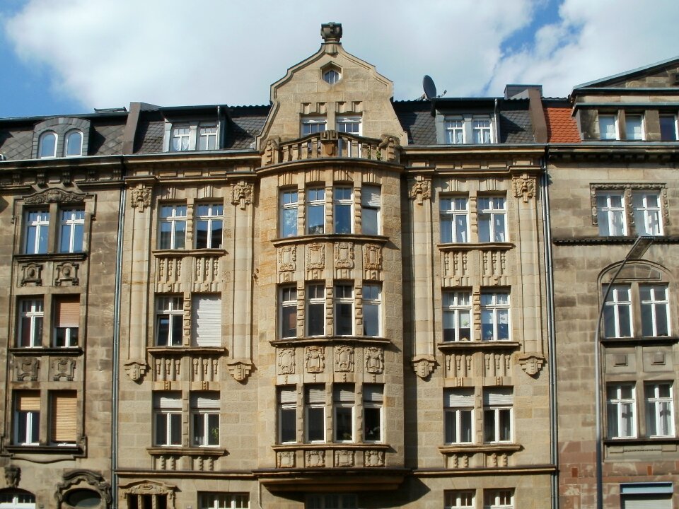 Oriel saarbruecken architecture