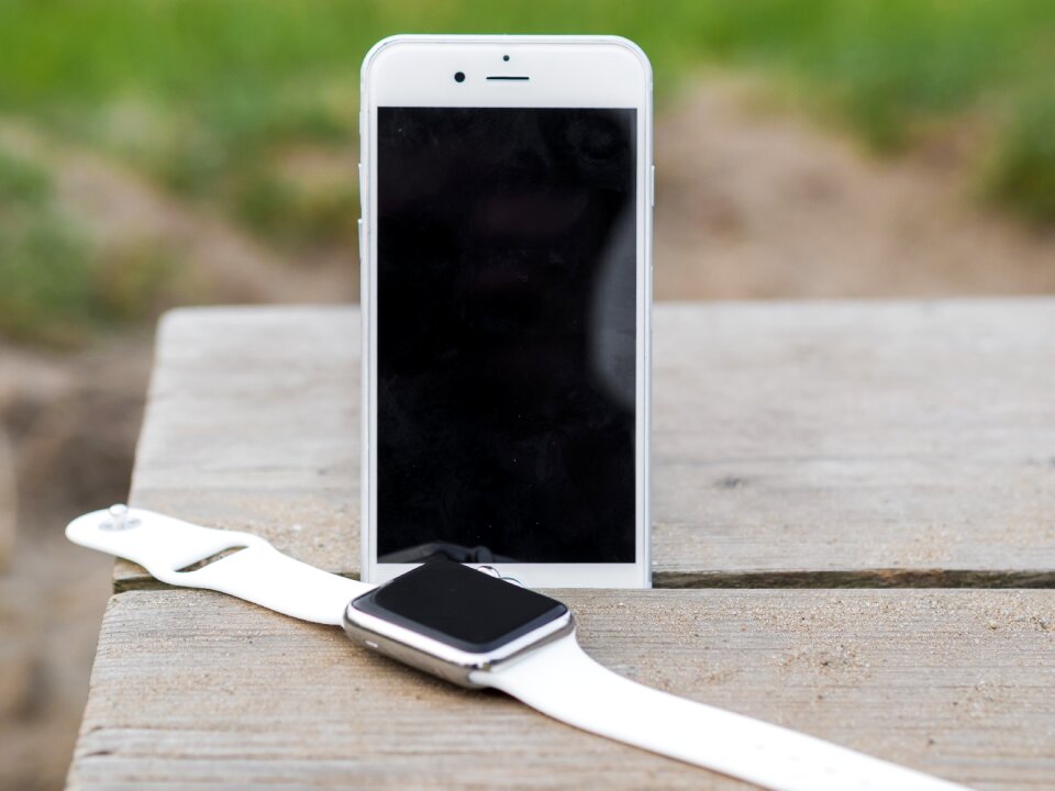 Smartwatch smart watch