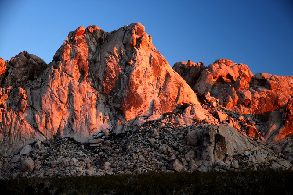 CA 0950 - GRANITE MT CAMPSITE, mojave preserve -01 (12-2011)