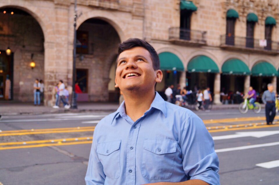 Man blue shirt latino