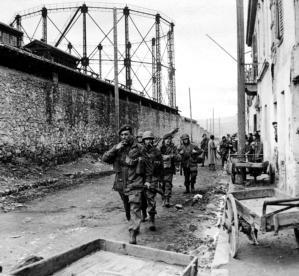 British troops occupy Gazi, 1944 photo