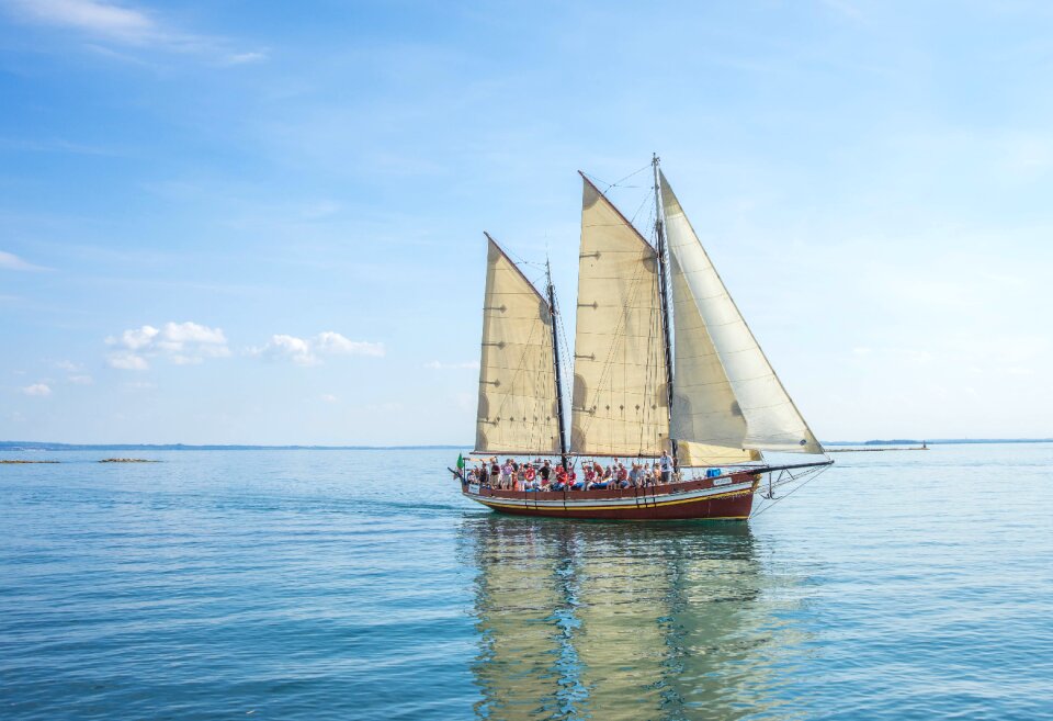 Sailing boat italy sea photo